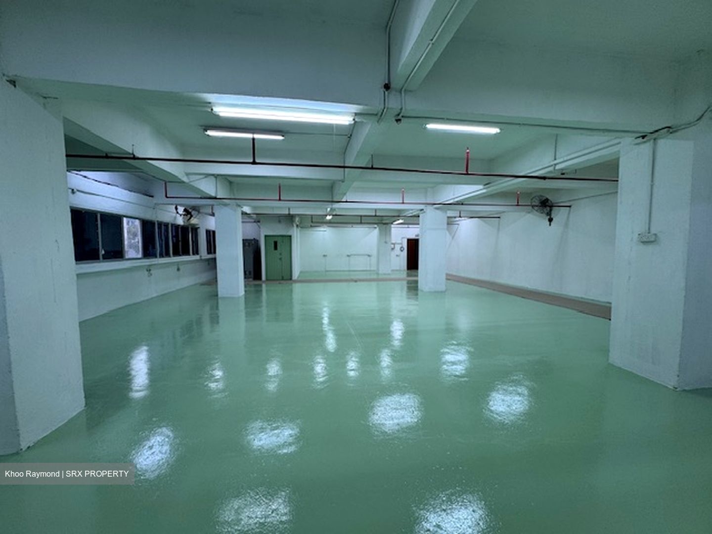 Tong Lee Building Block B (D13), Factory #481909761